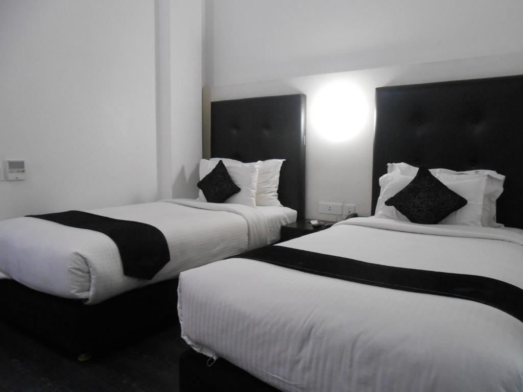 Sapphire Suite Καλκούτα Δωμάτιο φωτογραφία